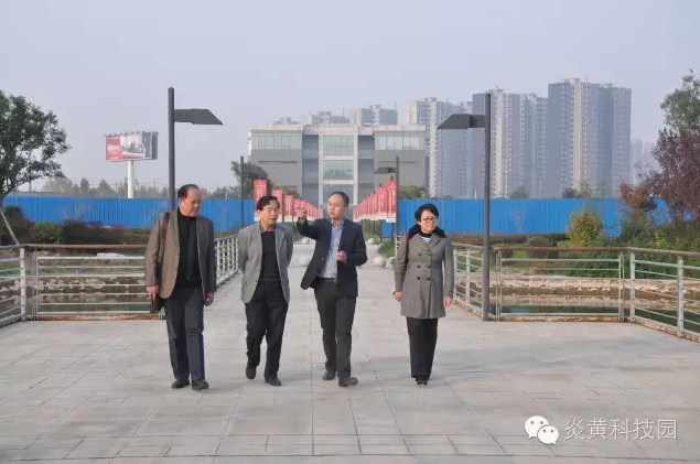 华1.png